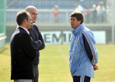 ENTRENAMIENTO HERNANDEZ Y LOPEZ CARO